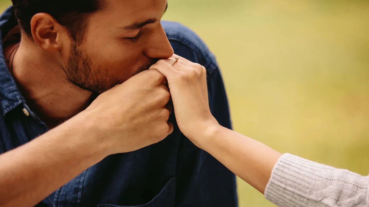 Is Your New Year Resolution To Get Girls? Then Here Are 5 Ways To Make Her Go Crazy For You!